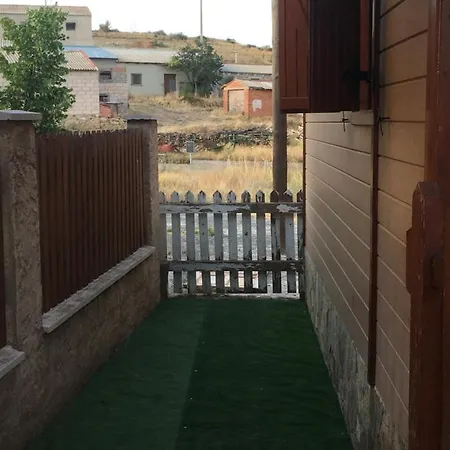 Cabanas Montes Universales * Orihuela del Tremedal